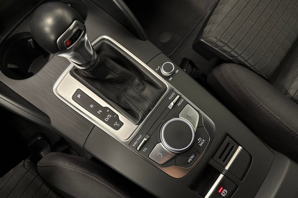 Audi A3 40 TFSi Sport Limited Sportback S-tr. 5d
