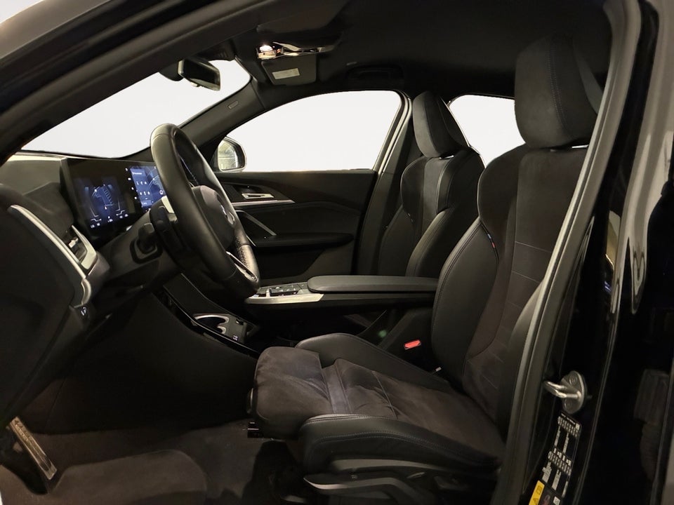 BMW iX2 eDrive20 M-Sport Premium 5d