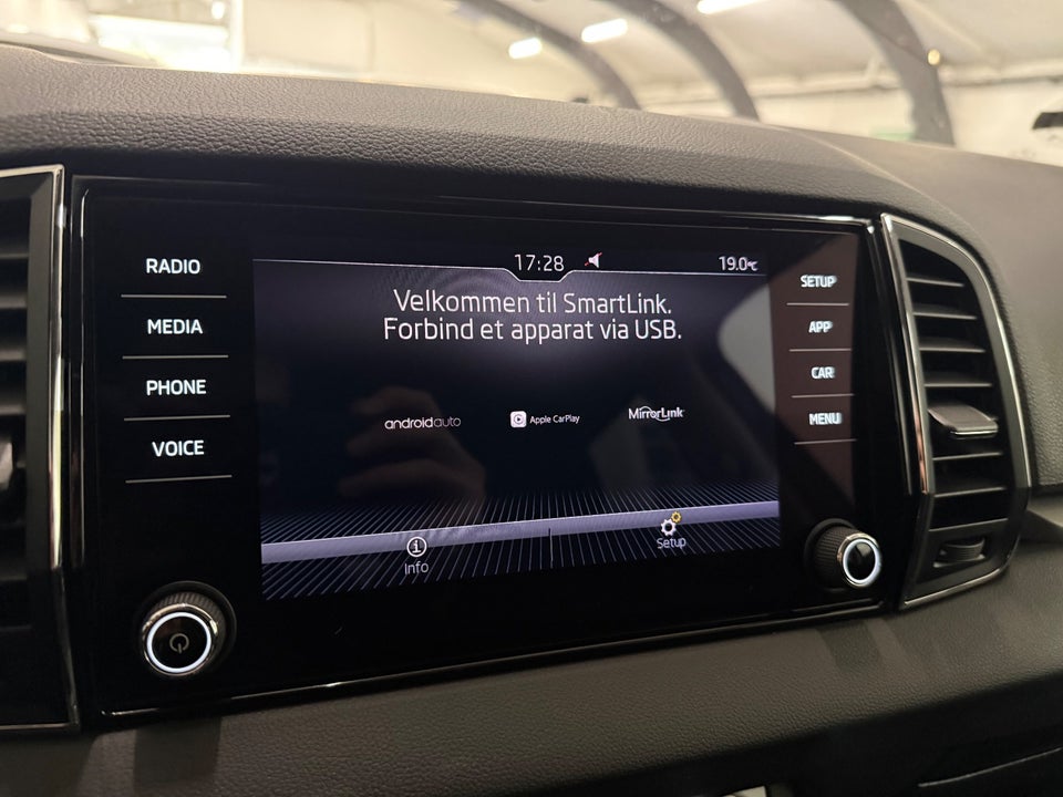 Skoda Karoq 1,0 TSi 115 Ambition 5d