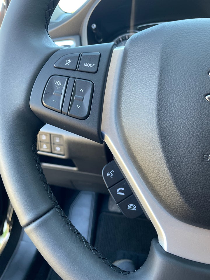 Suzuki S-Cross 1,4 mHybrid Exclusive 5d