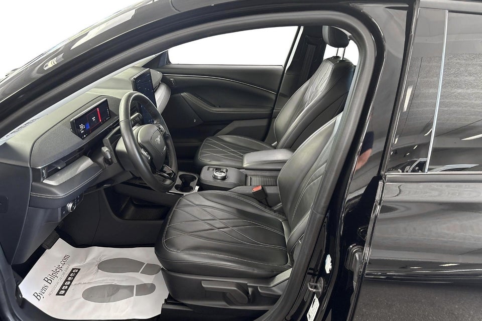 Ford Mustang Mach-E 88 Extended Range 5d