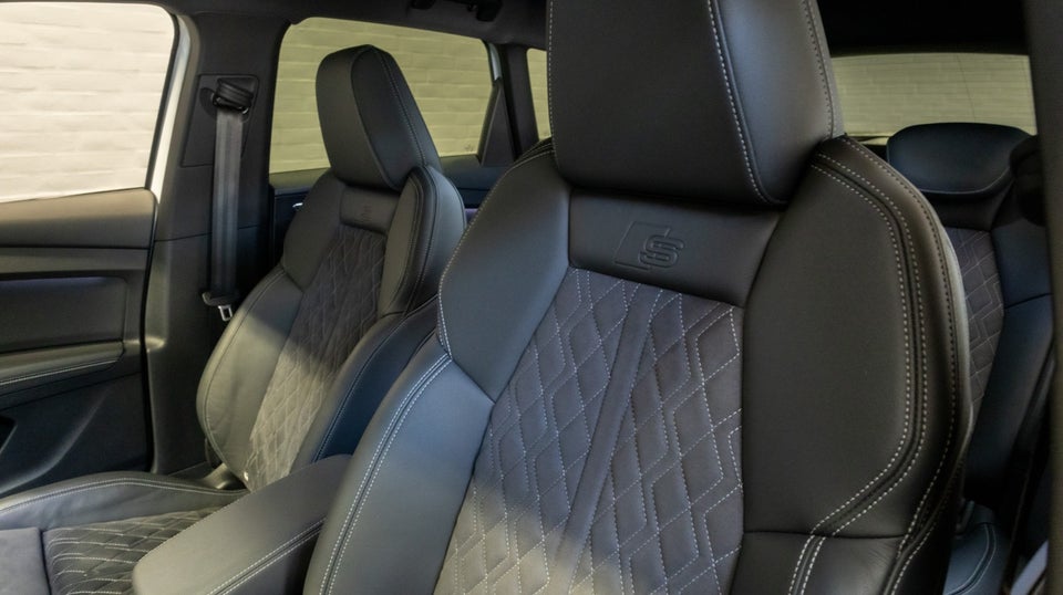 Audi Q4 e-tron 45 Competition S-line 5d