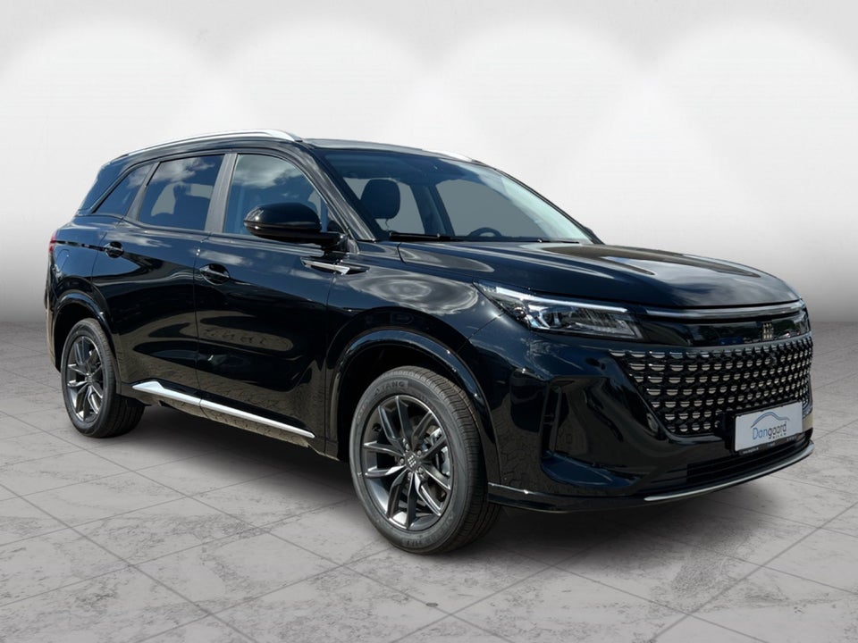 Navor E5 1,5 PHEV Rock 5d