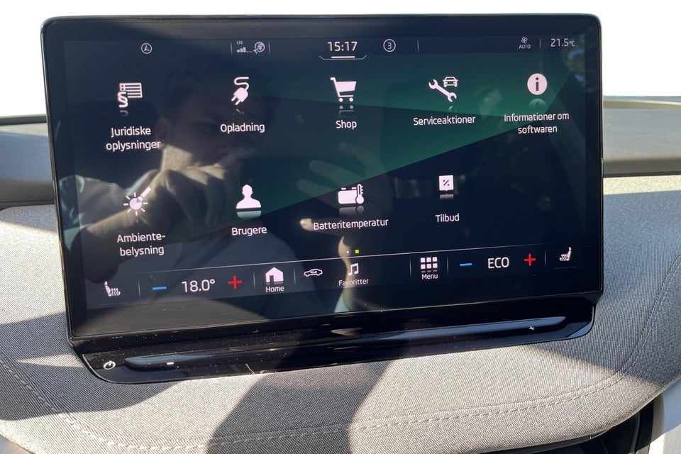 Skoda Enyaq 60 iV Plus 5d