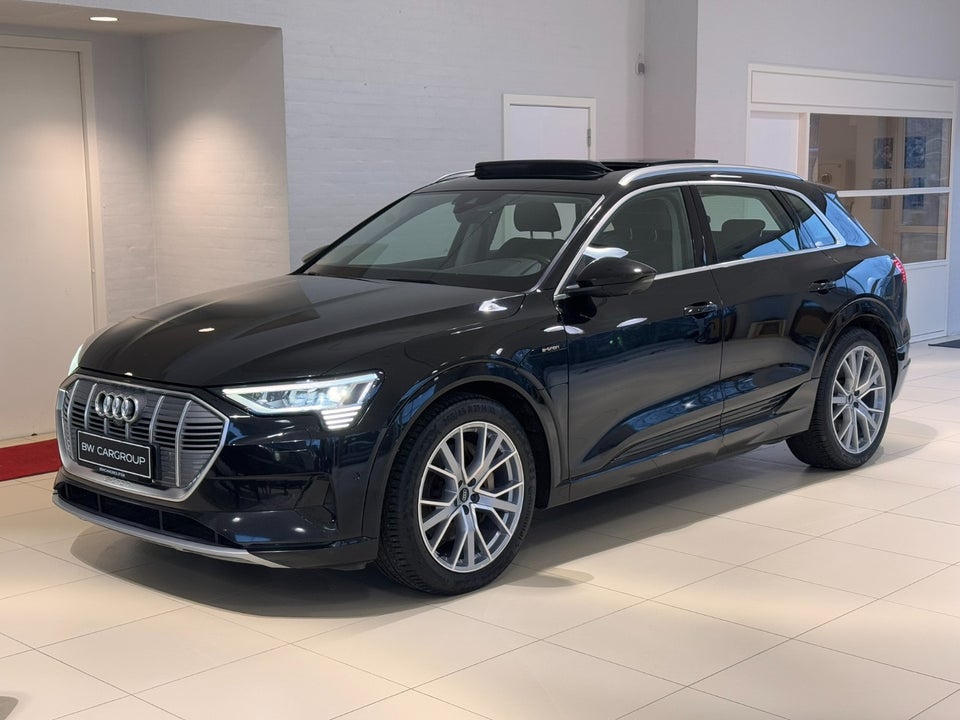 Audi e-tron 55 Advanced quattro 5d