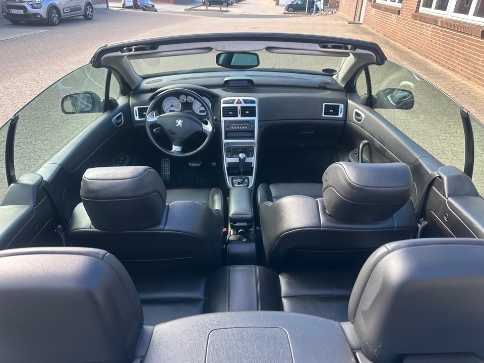 Peugeot 307 2,0 16V CC aut. 2d