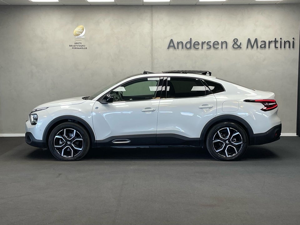 Citroën ë-C4 X 50 Shine 4d