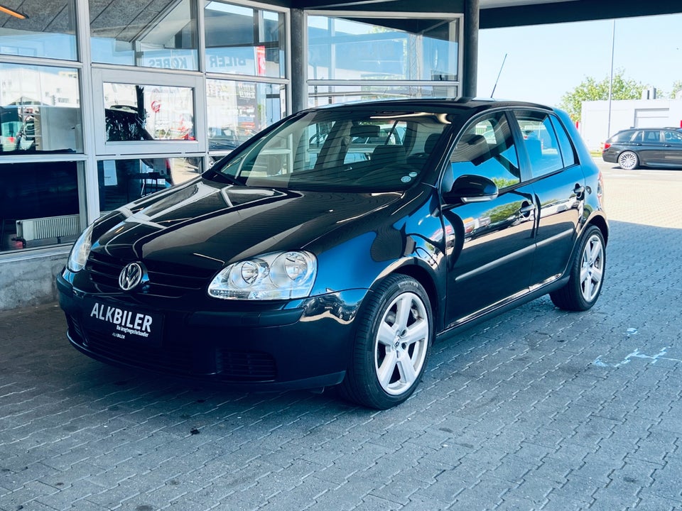 VW Golf V 1,6 Comfortline 5d