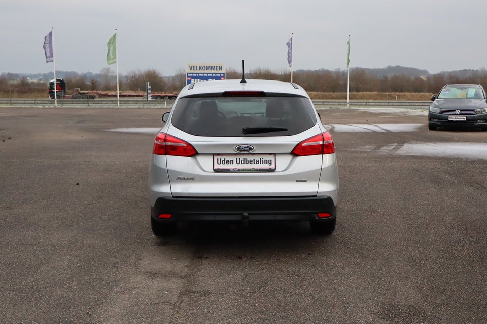 Ford Focus 1,0 EcoBoost Titanium Business stc. 5d