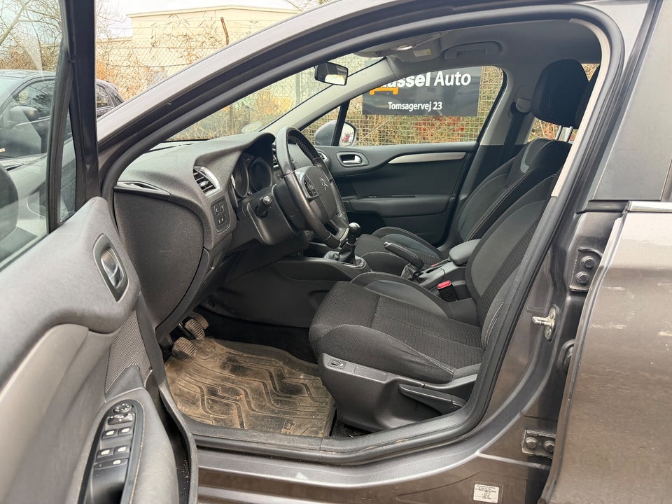 Citroën C4 1,6 BlueHDi 100 Feel 5d