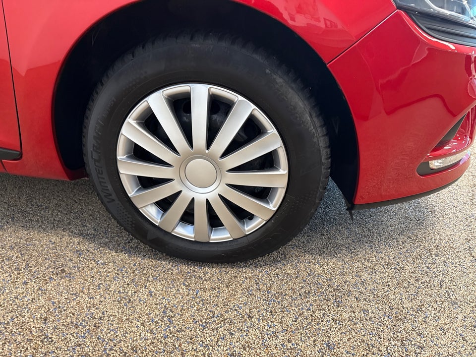 Renault Clio IV 0,9 TCe 90 Zen Sport Tourer 5d