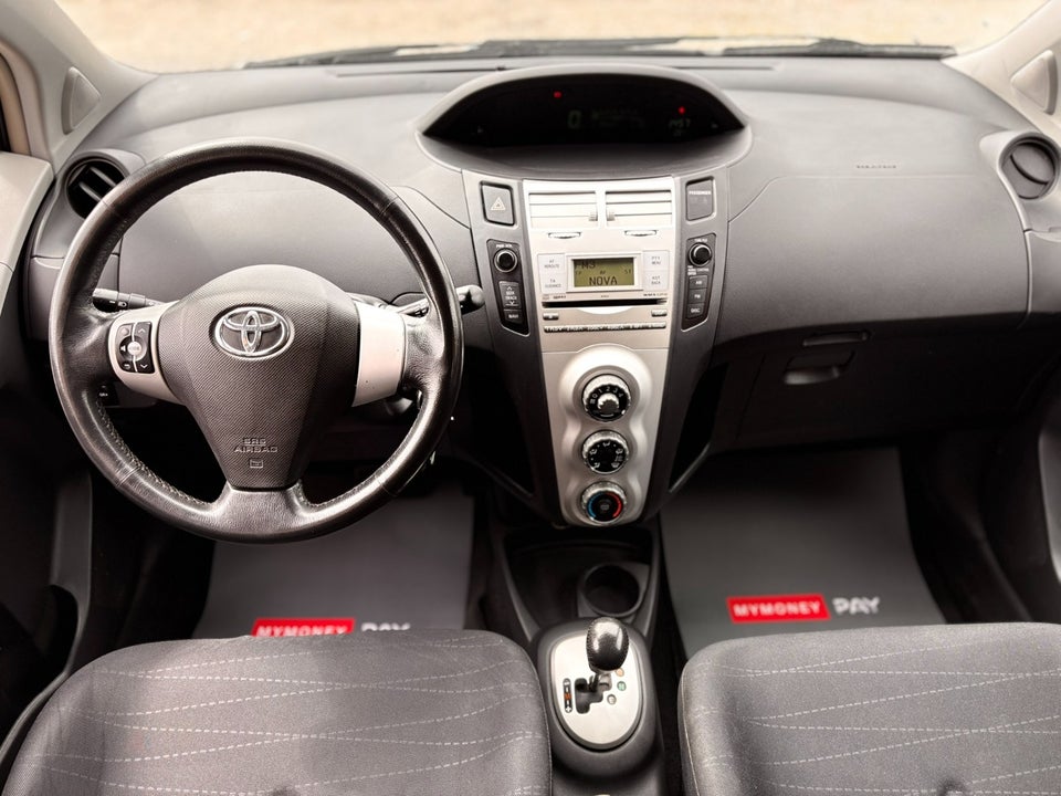 Toyota Yaris 1,3 Luna M/M 5d