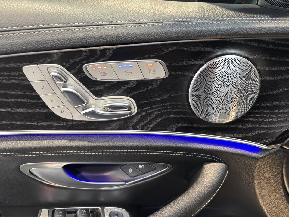 Mercedes E220 d 2,0 AMG Line stc. aut. 5d