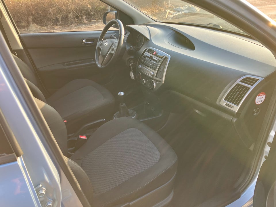 Hyundai i20 1,25 Classic XTR 5d