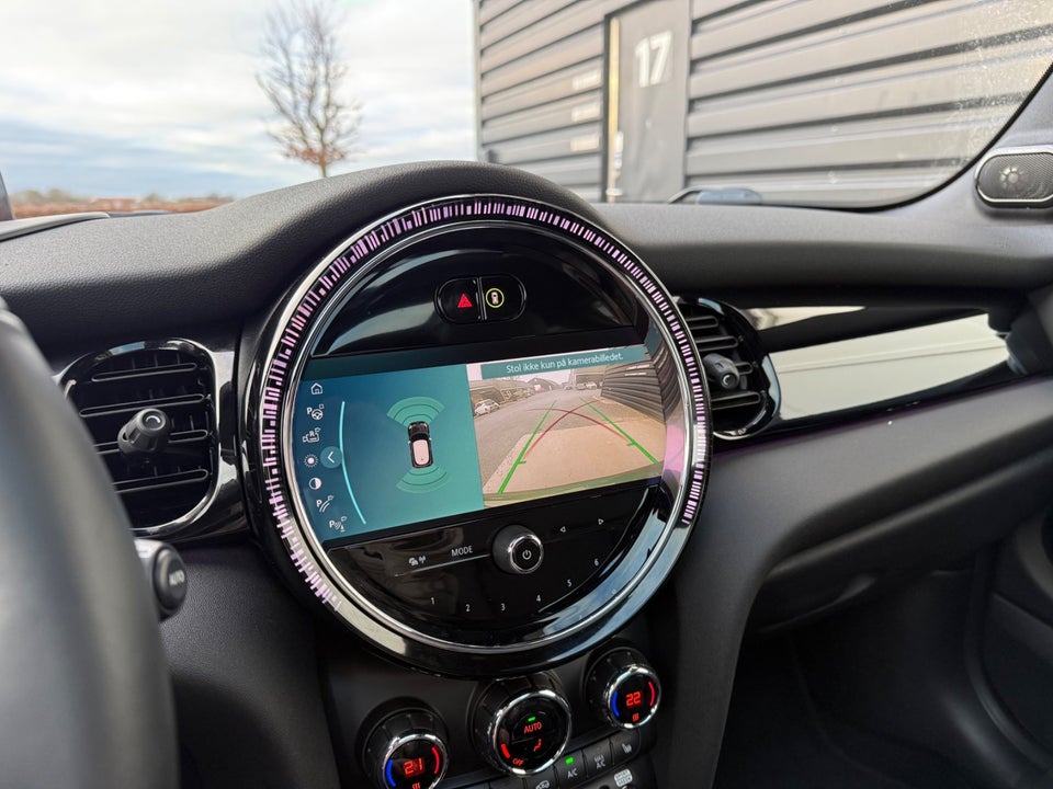 MINI Cooper SE Classic Trim 3d