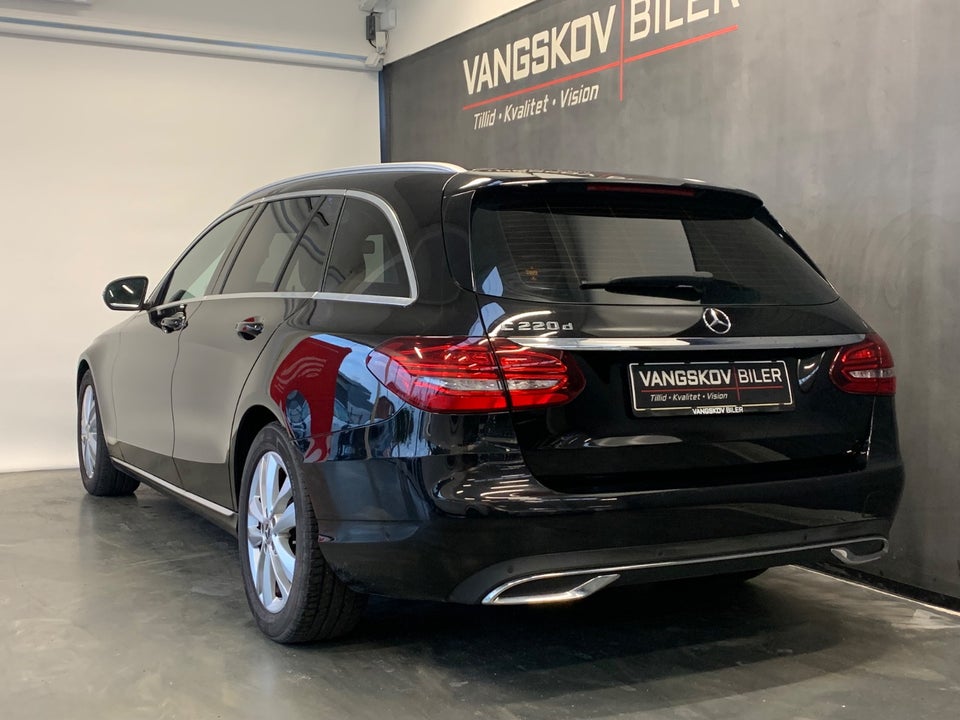 Mercedes C220 d 2,0 Avantgarde stc. aut. 5d