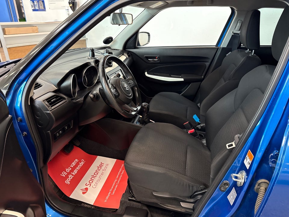 Suzuki Swift 1,2 Dualjet Exclusive CVT 5d