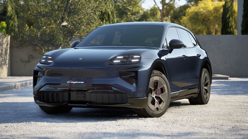 Porsche Cayenne Turbo Electric 5d