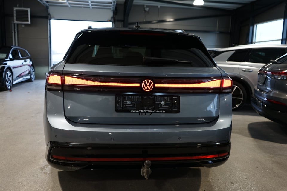 VW ID.7 86 Style S Tourer 5d