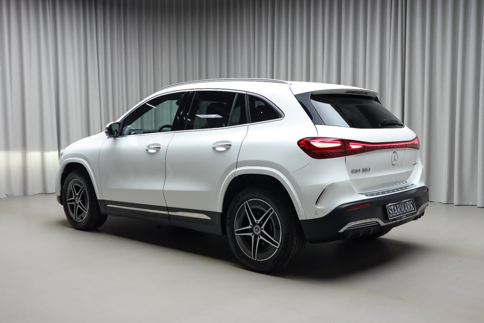 Mercedes EQA350 AMG Premium 4Matic 5d