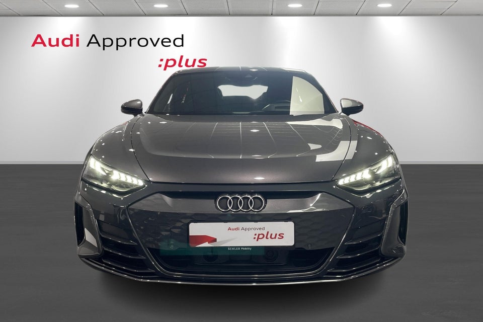 Audi e-tron GT quattro 4d
