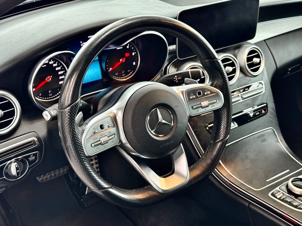 Mercedes C220 d 2,0 AMG Line stc. aut. 5d
