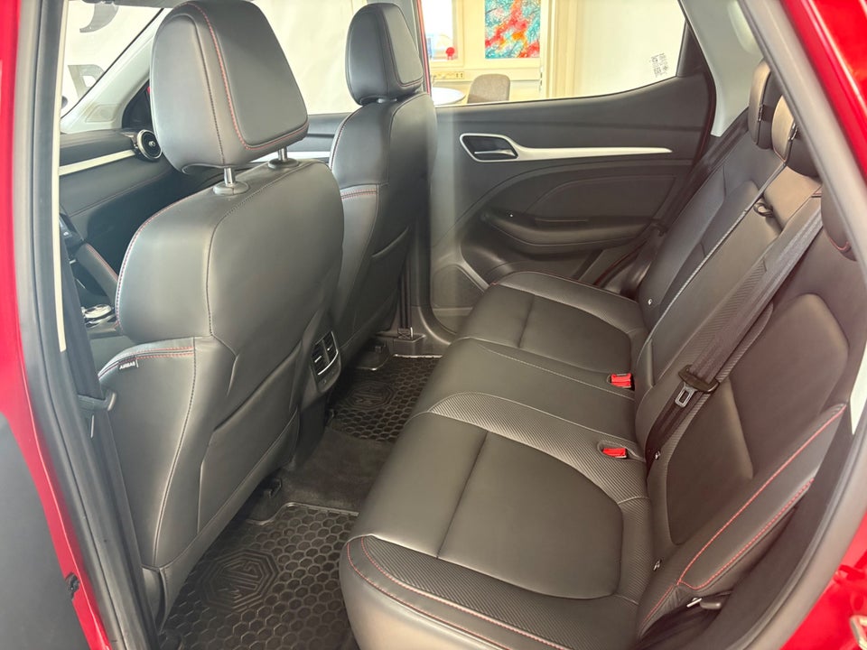 MG ZS 70 Luxury 5d