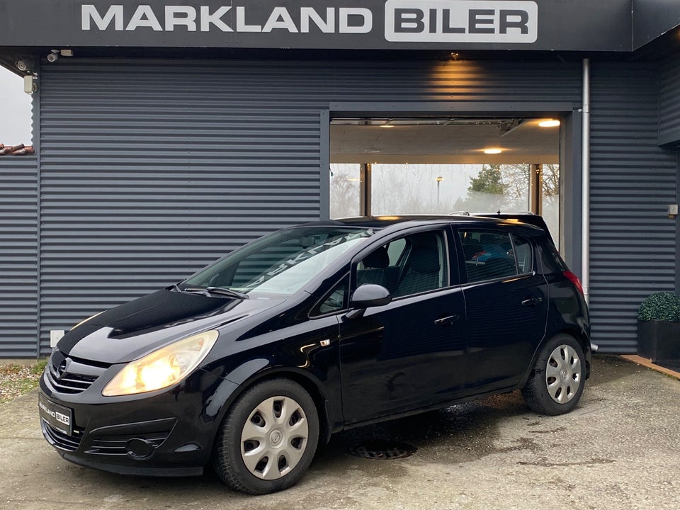 Opel Corsa 1,2 16V Cosmo 5d