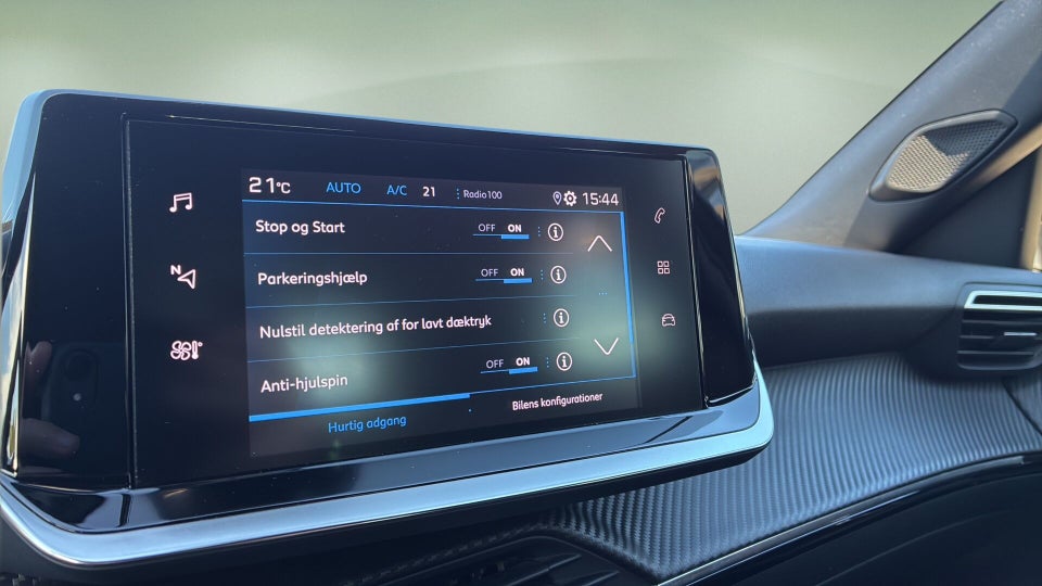 Peugeot 2008 1,2 PureTech 130 Vision Pack 5d