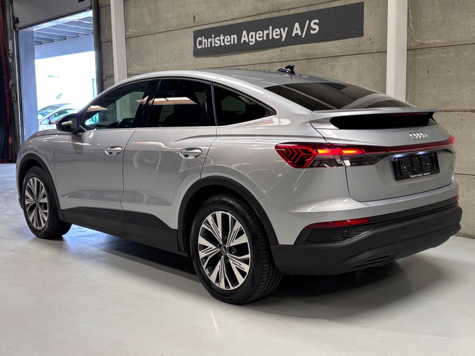 Audi Q4 e-tron 40 Advanced Sportback 5d