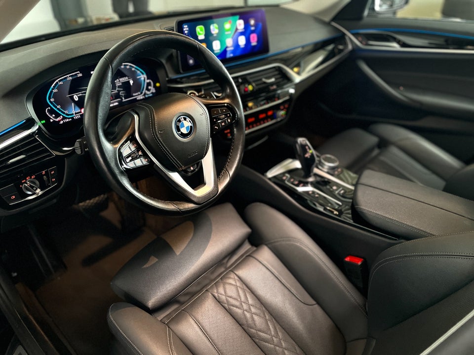 BMW 530e 2,0 Touring Sport Line aut. 5d