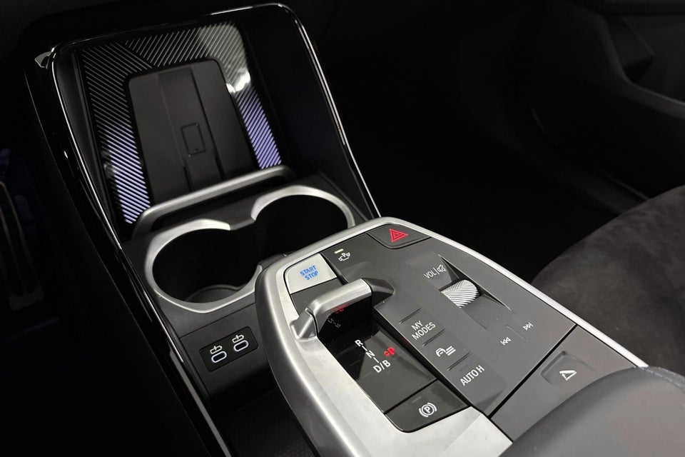 BMW iX1 eDrive20 M-Sport 5d