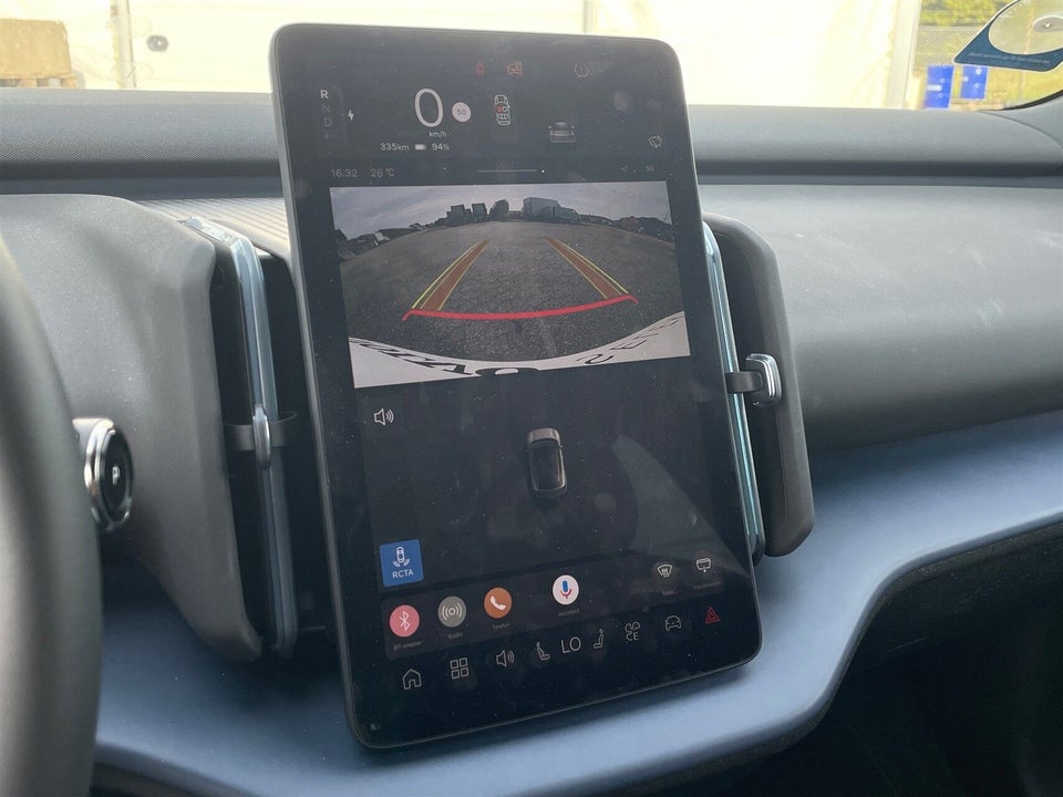 Volvo EX30 Extended Range Plus 5d