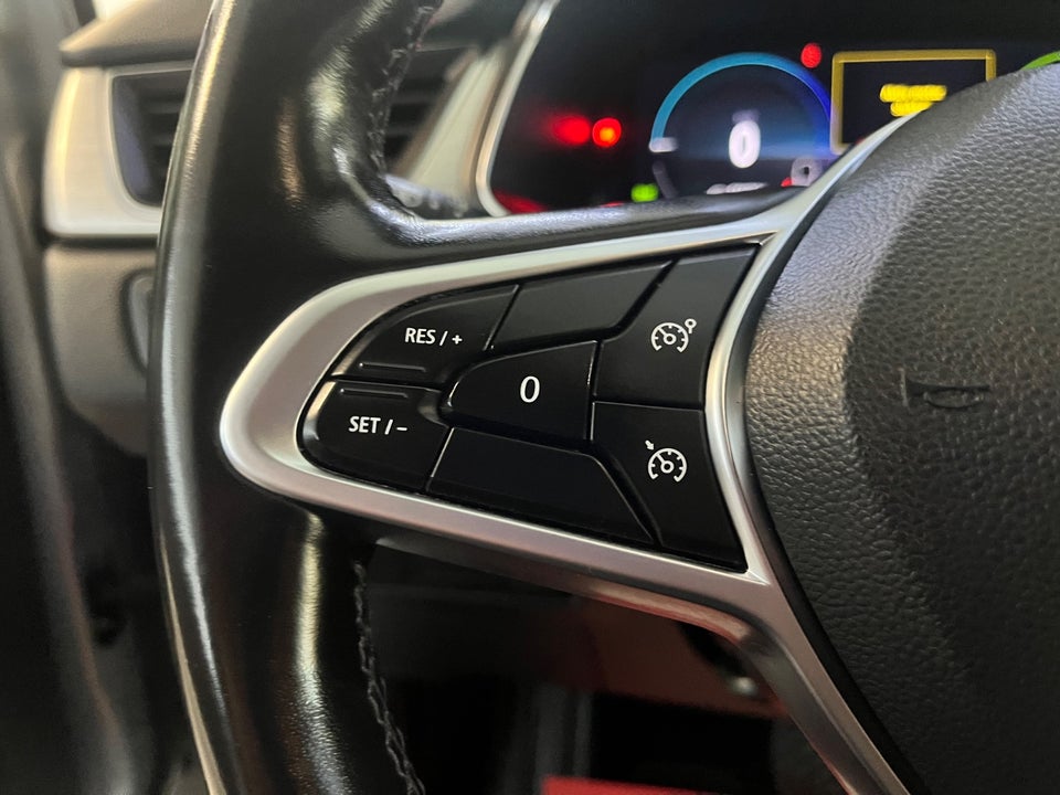 Renault Captur 1,6 E-Tech Intens 5d