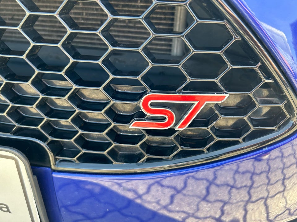 Ford Fiesta 1,6 SCTi 182 ST2 3d