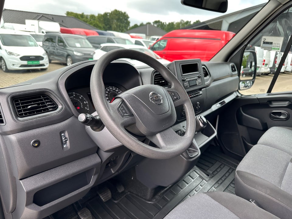 Nissan NV400 2,3 dCi 150 L3H2 Kassevogn