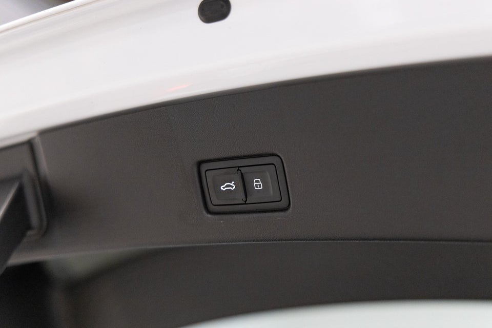 Audi Q4 e-tron 40 S-line Sportback 5d