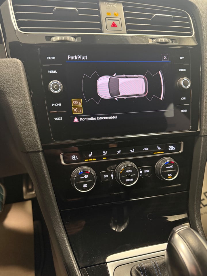 VW Golf VII 1,4 GTE DSG 5d