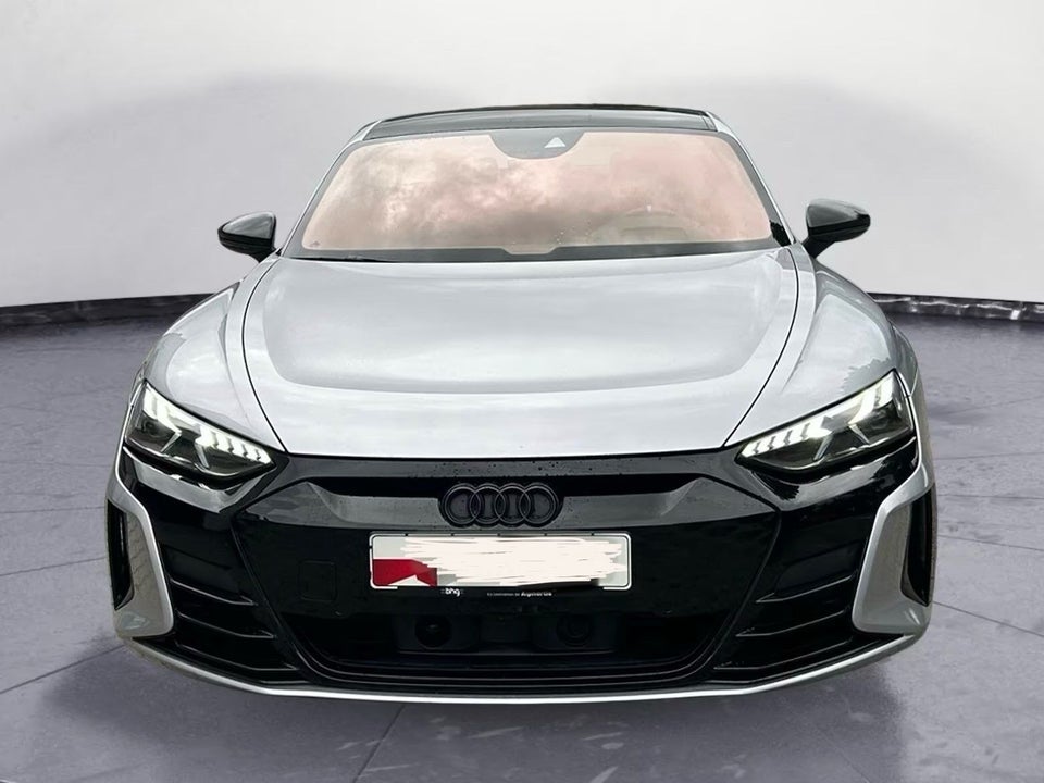 Audi RS e-tron GT quattro 4d