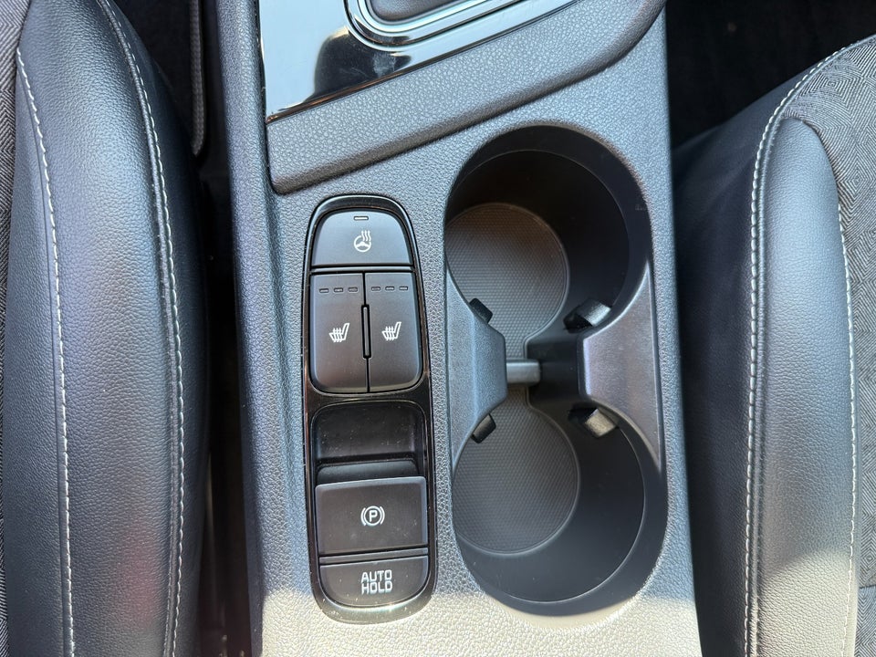 Kia Niro 1,6 PHEV Advance DCT 5d