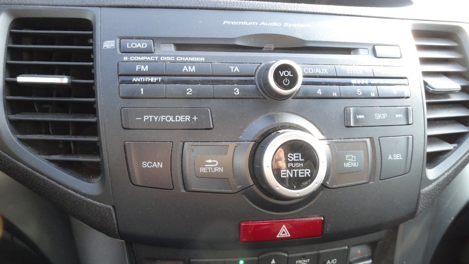 Honda Accord 2,2 i-DTEC Lifestyle Tourer 5d