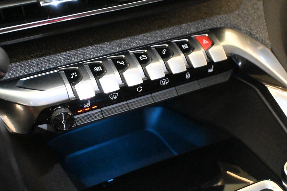 Peugeot 5008 1,5 BlueHDi 130 Allure Pack 7prs 5d