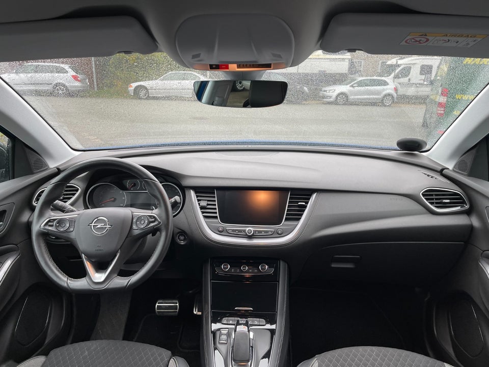 Opel Grandland X 1,6 Hybrid4 EuroLine aut. 5d