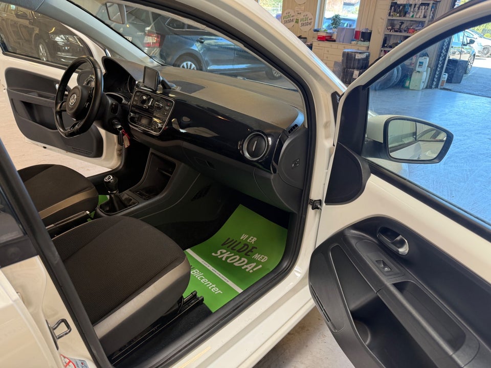 VW Up! 1,0 75 High Up! BMT 5d