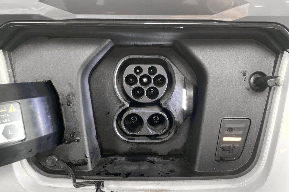 Kia Niro 64 EV Access 5d