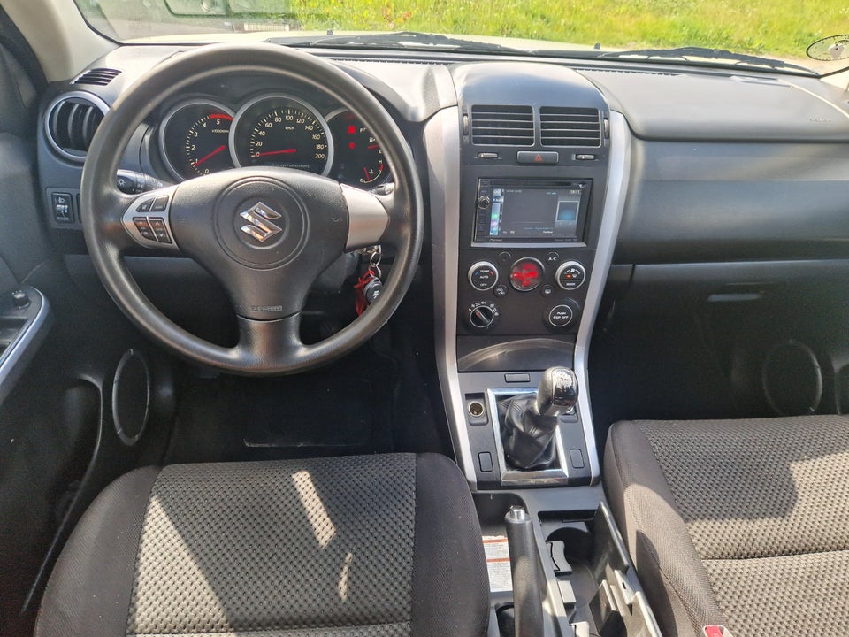 Suzuki Grand Vitara 1,9 DDiS GLX 5d