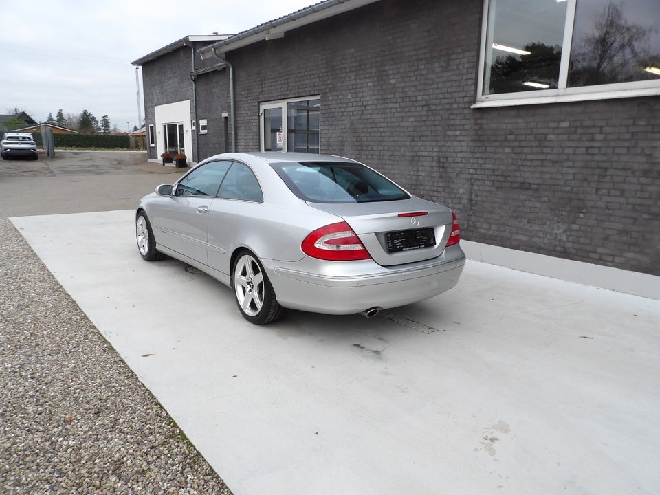 Mercedes CLK240 2,6 Avantgarde aut. 2d