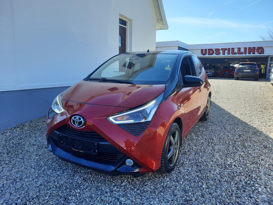 Toyota Aygo 1,0 VVT-i x-clusiv 5d