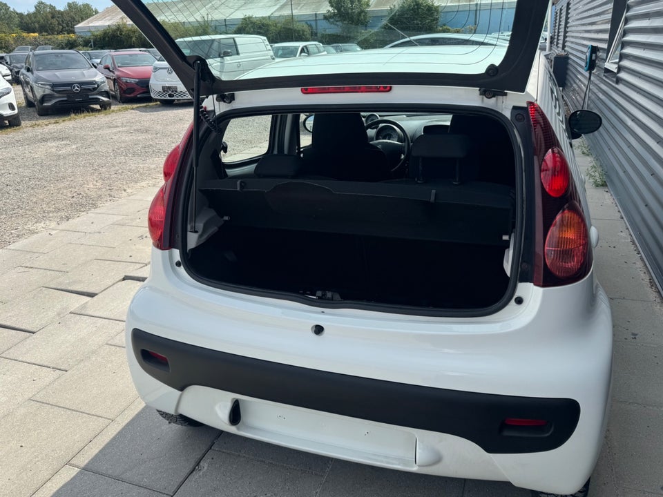 Peugeot 107 1,0 Active 5d