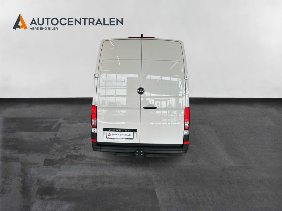 VW Crafter 35 2,0 TDi 140 Kassevogn L3H2